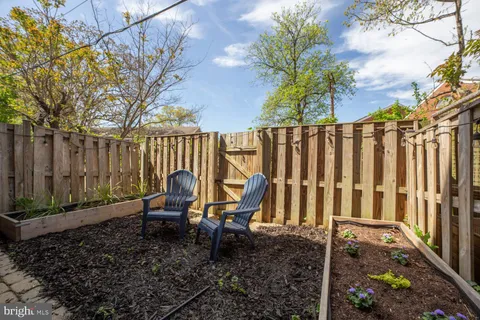 $765,000 | 1636 South Taylor Street, Arlington, VA 22204