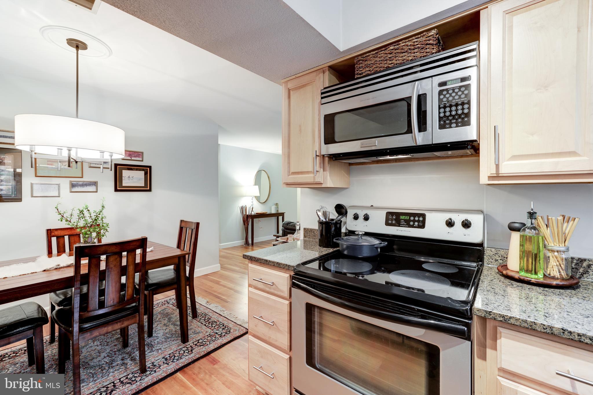 12012 Golf Ridge Court, Unit 102 Fairfax, VA 22033 - Photo 18 of 41