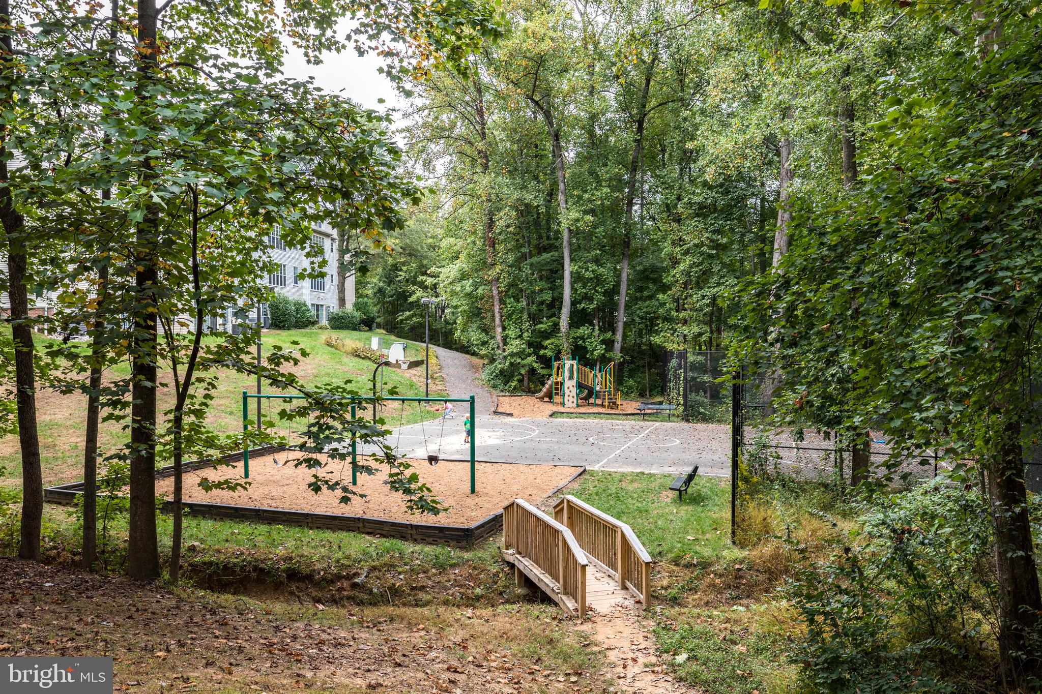 12012 Golf Ridge Court, Unit 102 Fairfax, VA 22033 - Photo 30 of 41