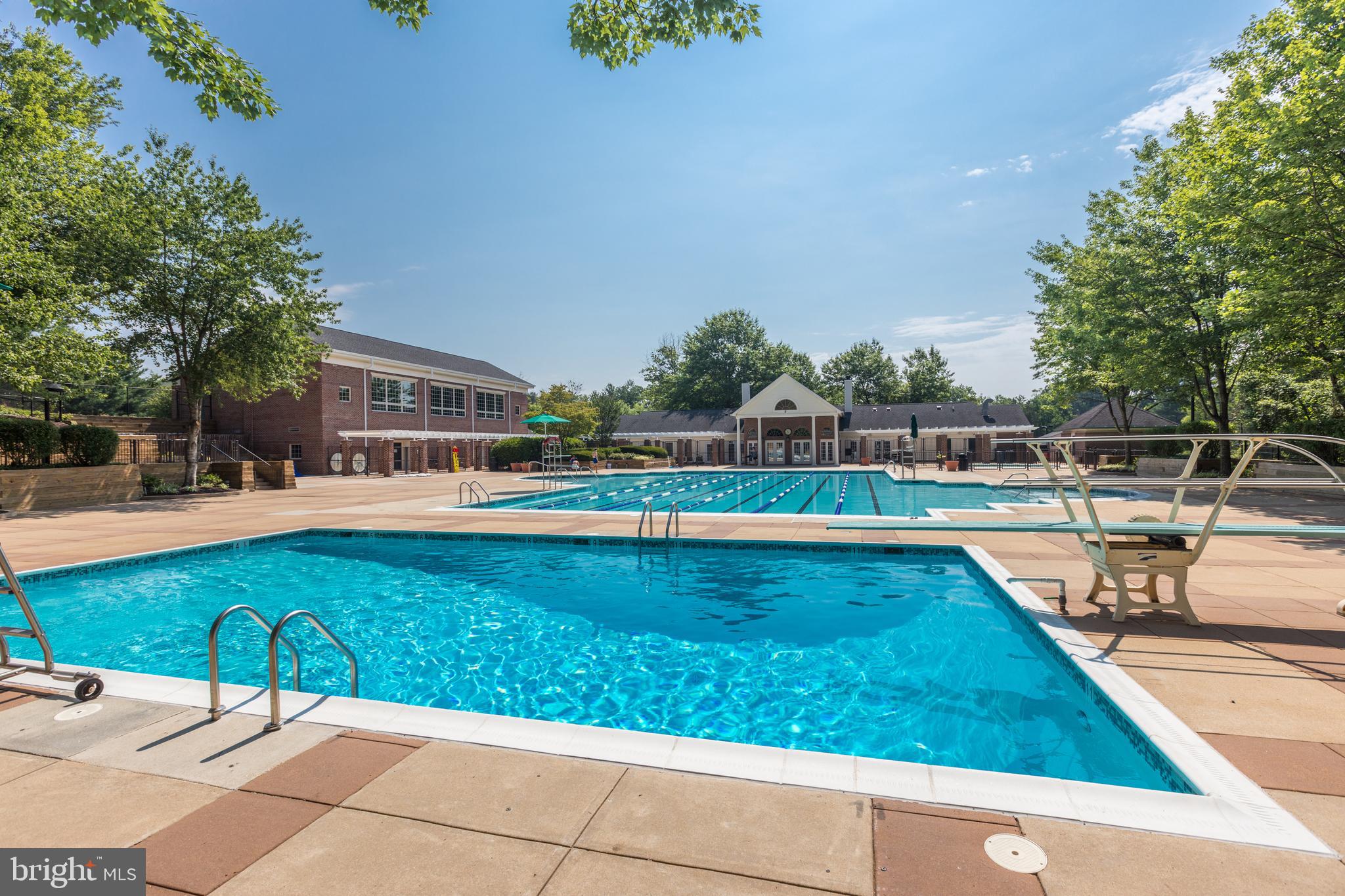 12012 Golf Ridge Court, Unit 102 Fairfax, VA 22033 - Photo 37 of 41