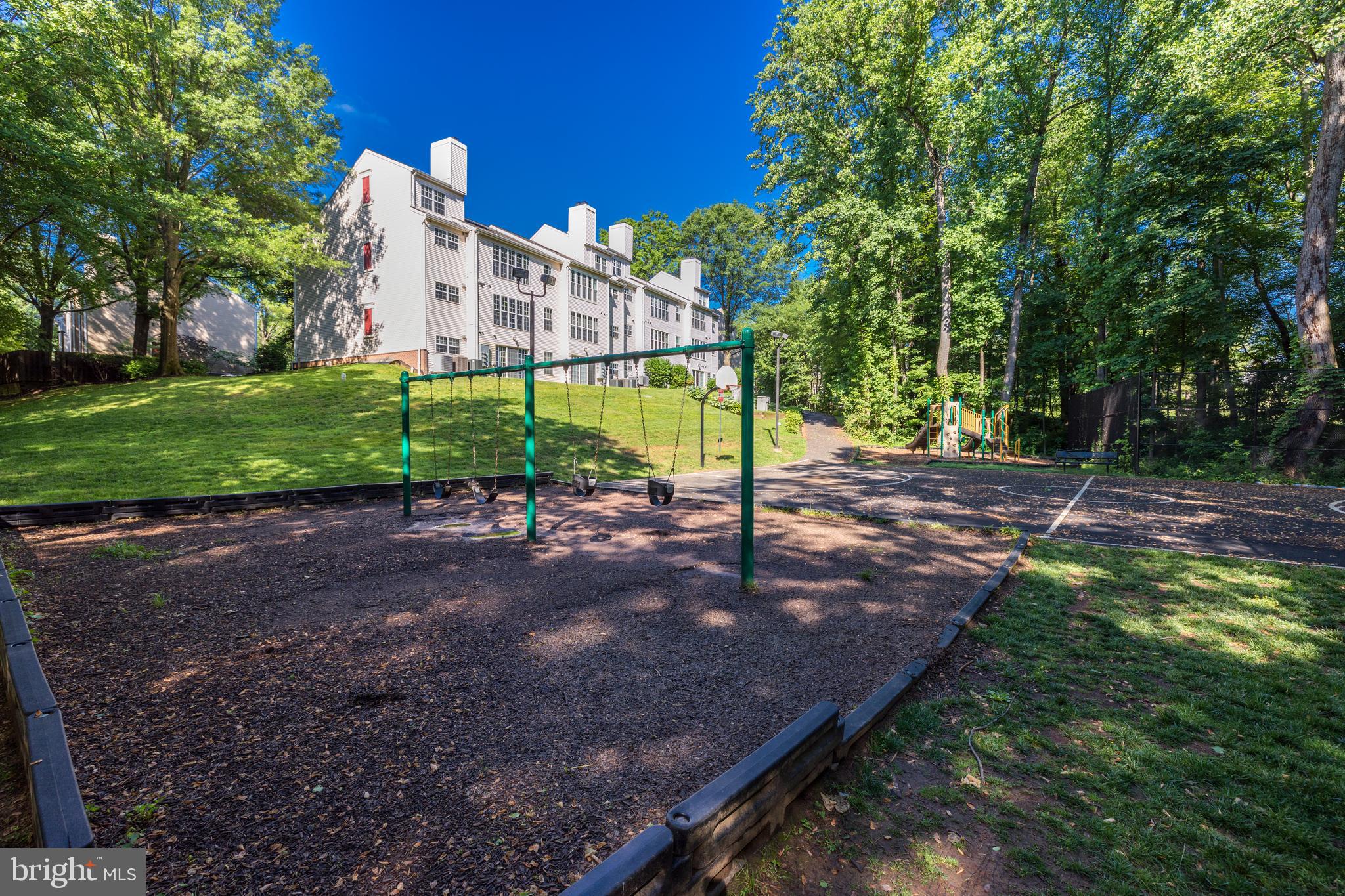 12012 Golf Ridge Court, Unit 102 Fairfax, VA 22033 - Photo 40 of 41