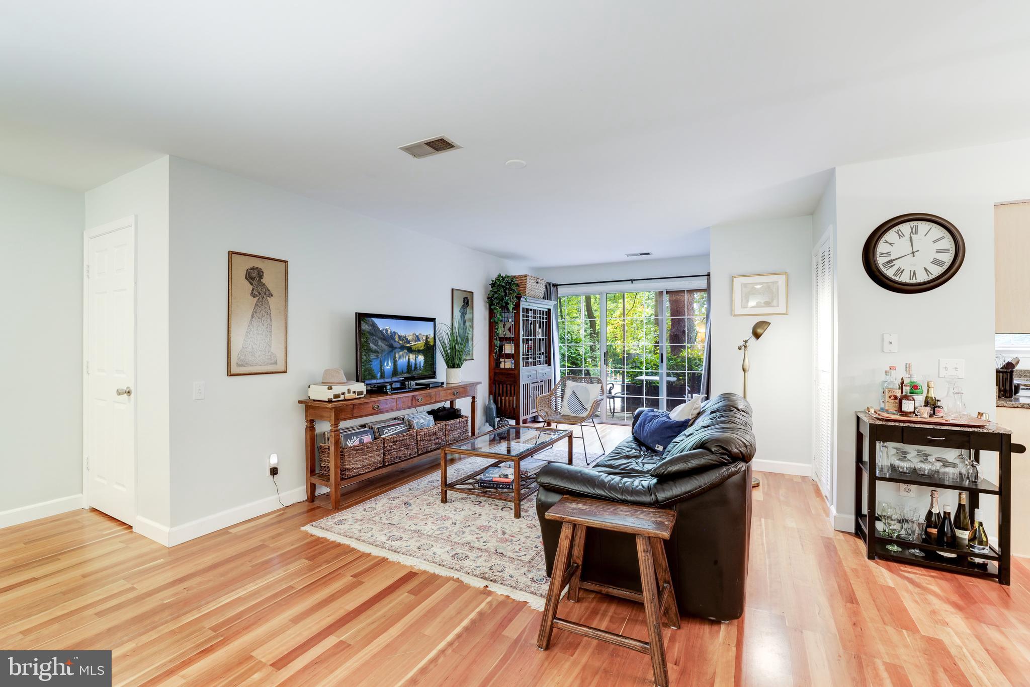 12012 Golf Ridge Court, Unit 102 Fairfax, VA 22033 - Photo 8 of 41