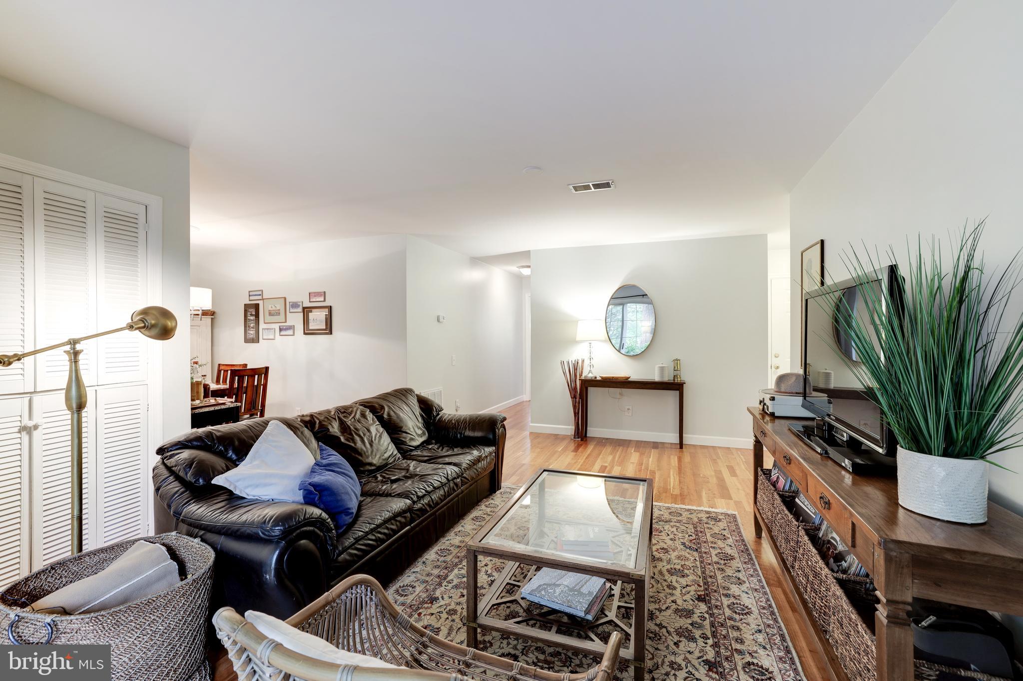 12012 Golf Ridge Court, Unit 102 Fairfax, VA 22033 - Photo 10 of 41