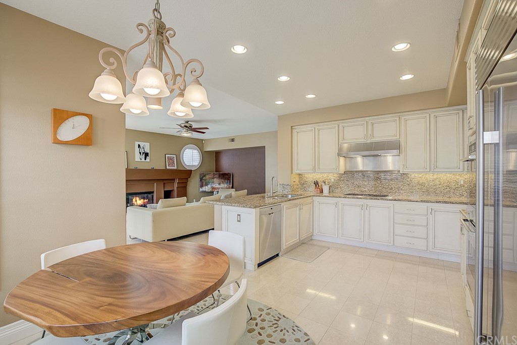 39 Argos Laguna Niguel, CA 92677 - Photo 7 of 31