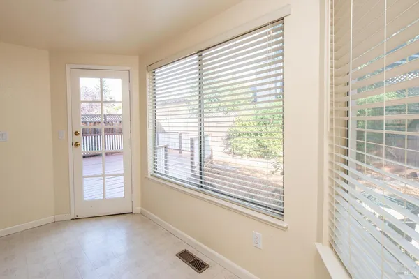 $829,000 | 7036 Edinburgh Court, Windsor, CA 95492