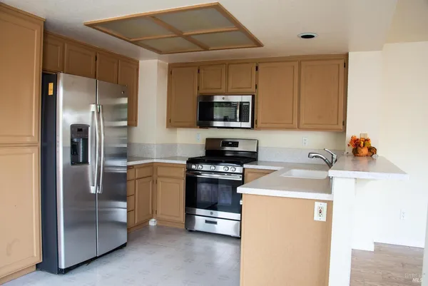 $829,000 | 7036 Edinburgh Court, Windsor, CA 95492