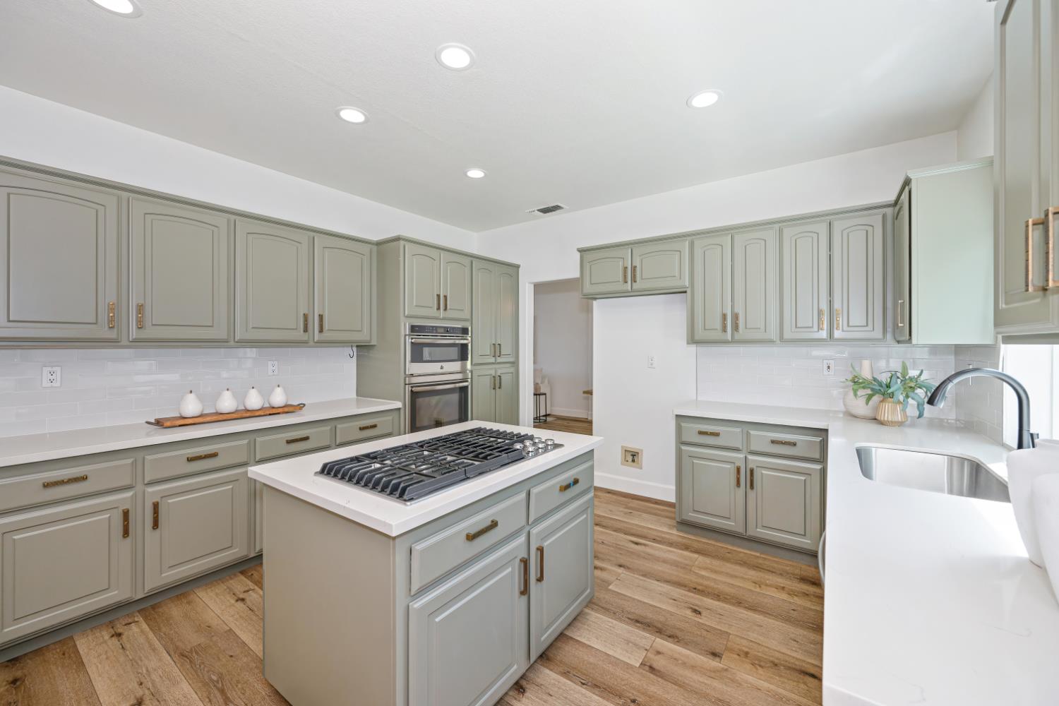 5335 Thunder Ridge Circle Rocklin, CA 95765 - Photo 21 of 67