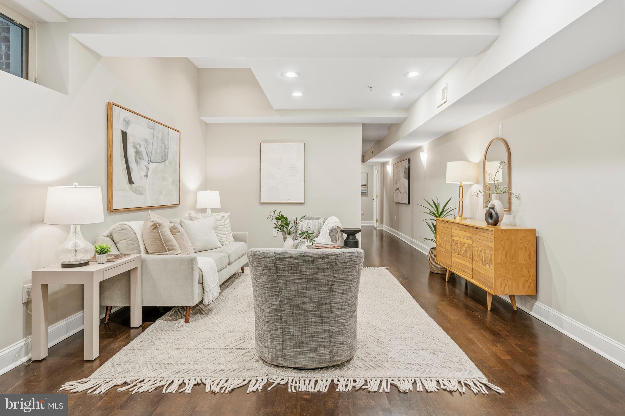 1321 Euclid Street Northwest, Unit T1 Washington, DC 20009 - Photo 6 of 24