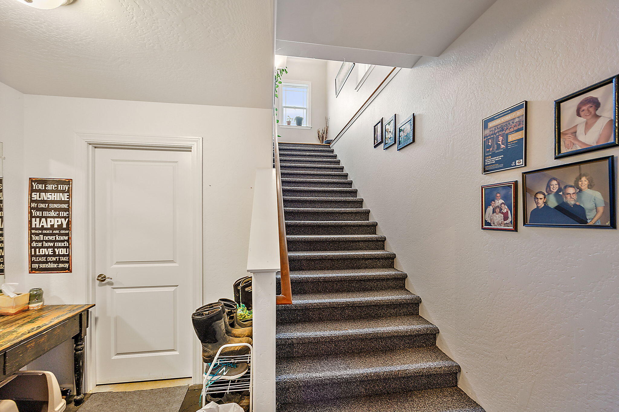 1011 Wren Ridge Drive Eagle Point, OR 97524 - Photo 78 of 89 Lower Level - Garage Access