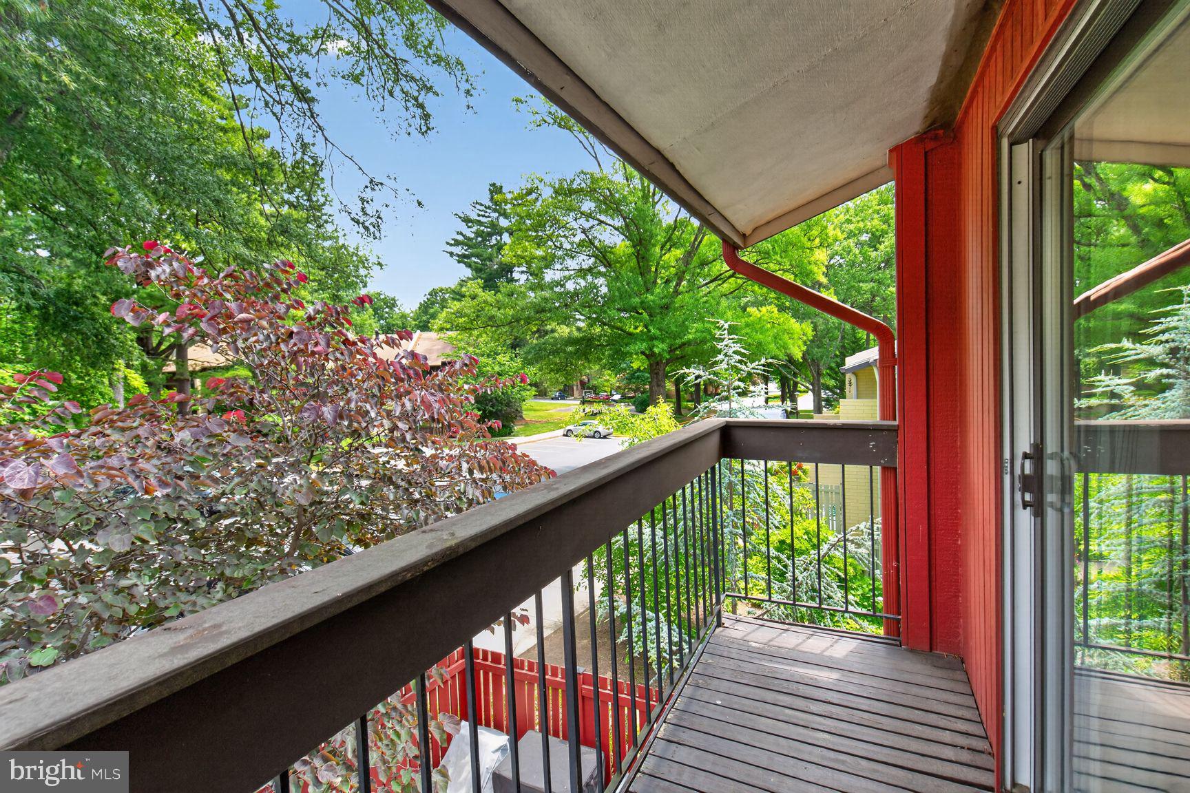 11131 Saffold Way Reston, VA 20190 - Photo 21 of 25