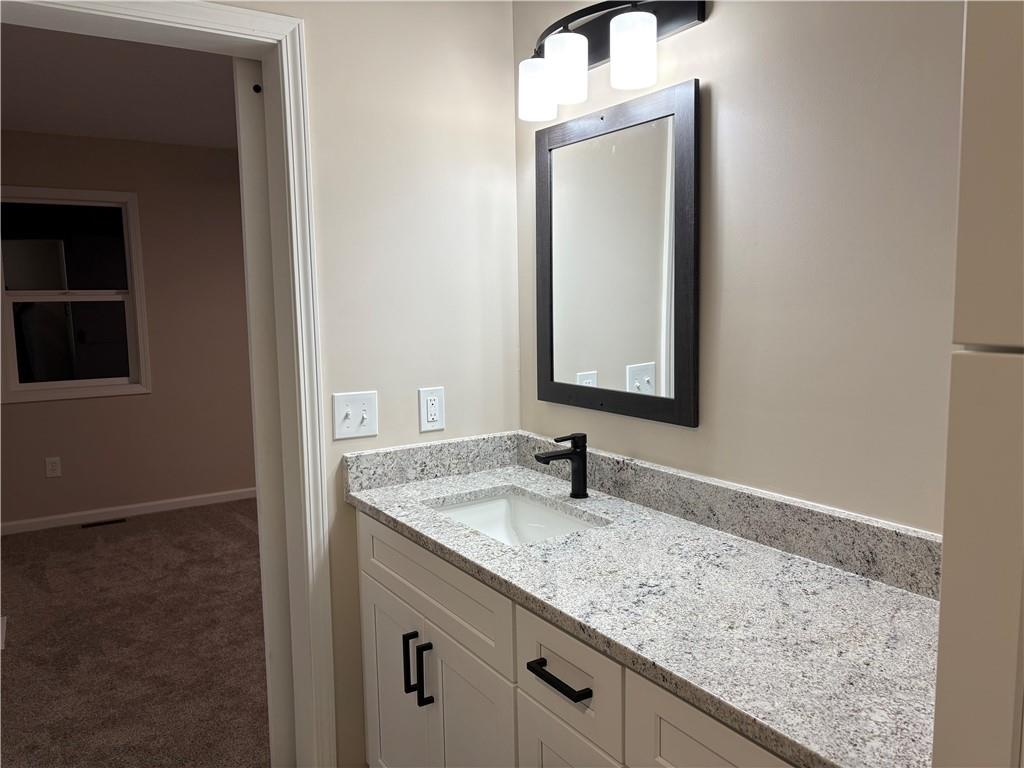 31179 Metcalf Road Louisburg, KS 66053 - Photo 15 of 24