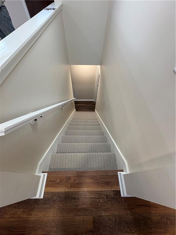 31179 Metcalf Road Louisburg, KS 66053 - Photo 18 of 24