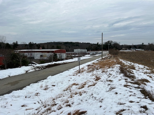 384 Killingly Road Pomfret, CT 06259 - Photo 9 of 10 a view of a terrace view