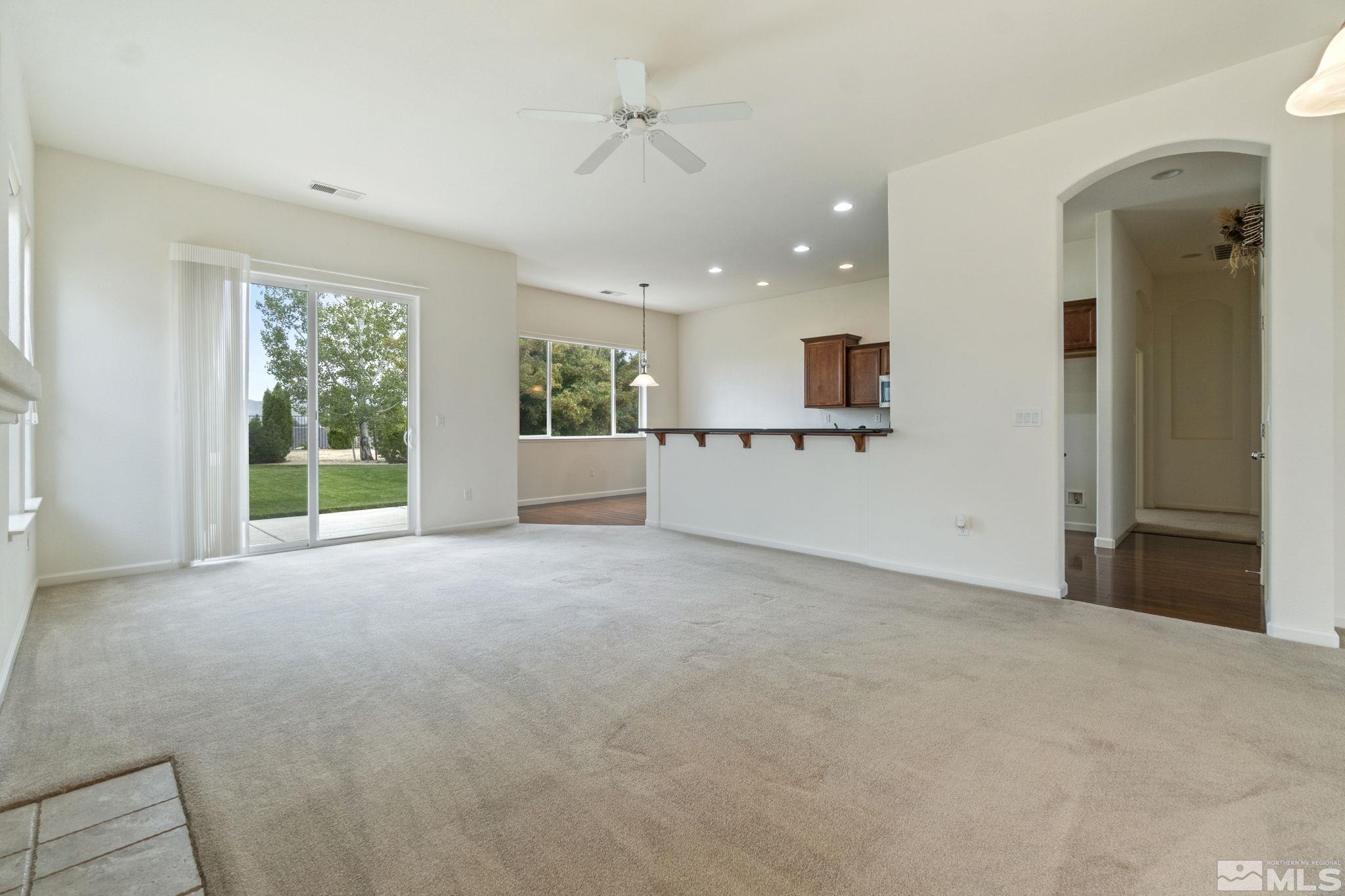 17870 Thunder Ridge Court Reno, NV 89508 - Photo 7 of 40 Photo 7