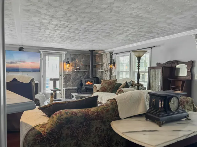 $349,000 | 4869 Slans Island Road, Hollywood, SC 29449