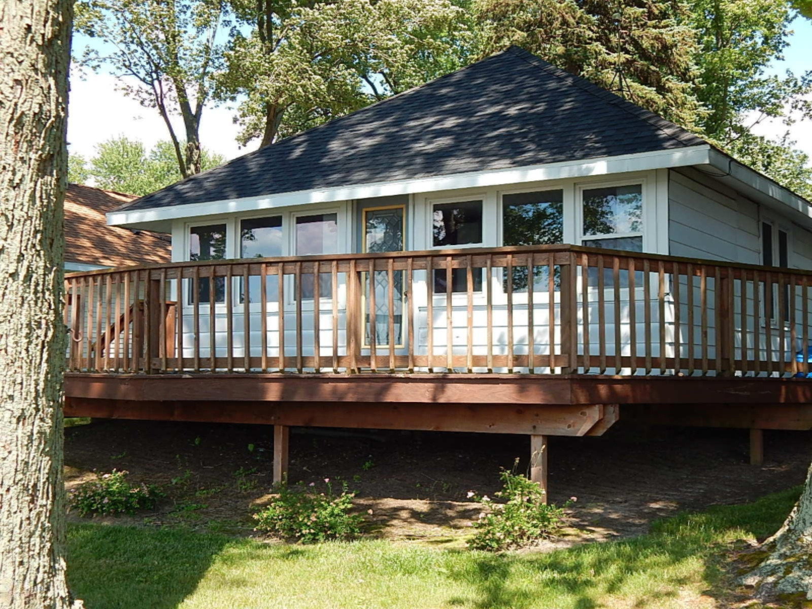 626 Eagle Point Road Lake Odessa, MI 48849 - Photo 2 of 34 DSCN8113