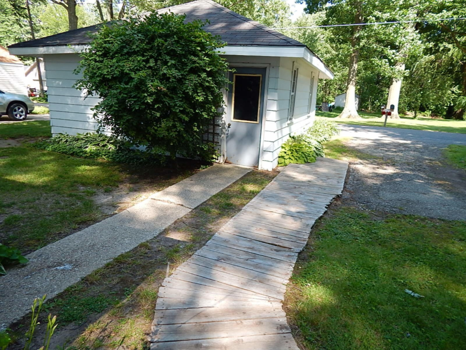 626 Eagle Point Road Lake Odessa, MI 48849 - Photo 10 of 34 DSCN8146