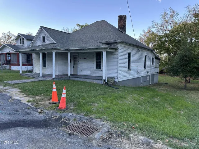 $90,000 | 909 Wilson Avenue, Bristol, TN 37620