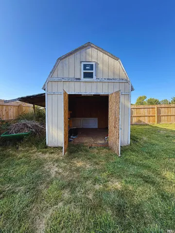 $375,000 | 7102 West Pinnacle Drive, Bloomington, IN 47404