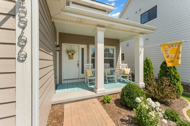 a view of a entryway of the house