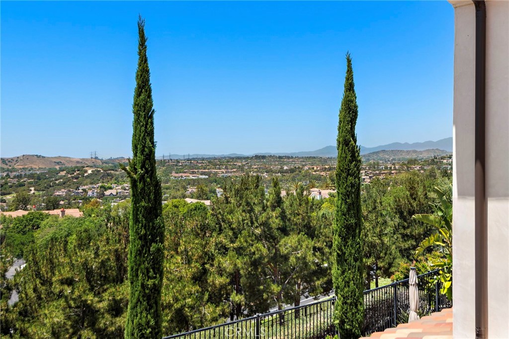 19 Alexa Lane Ladera Ranch, CA 92694 - Photo 6 of 63 a view of a city from a window