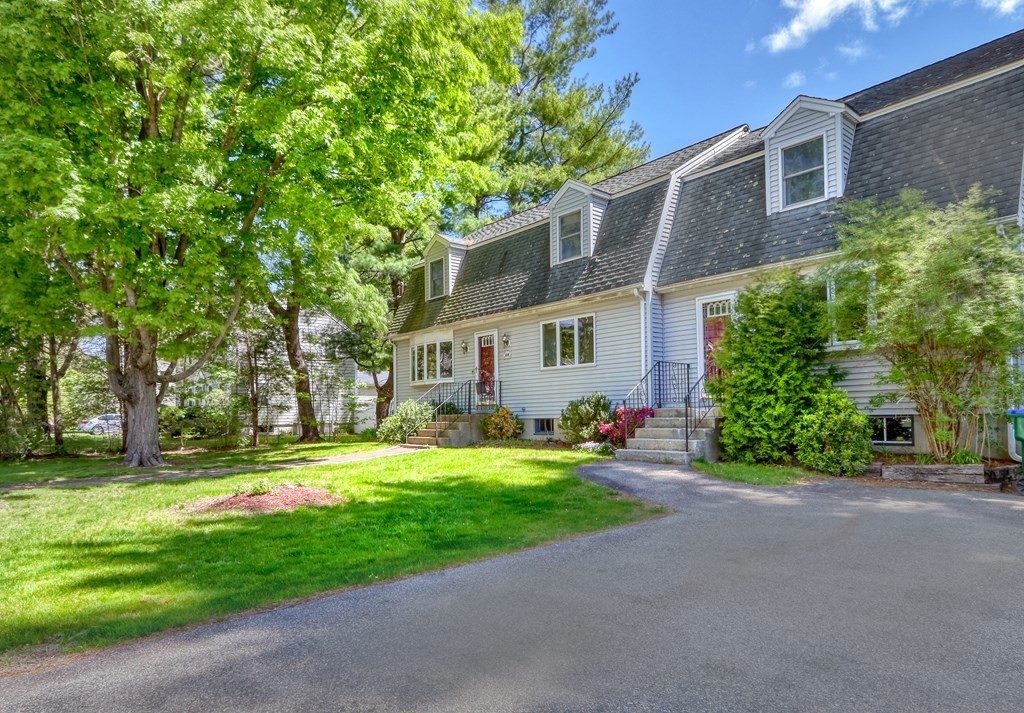108 Sunrise Road Westwood, MA 02090 - Photo 2 of 32 Gallery Image 2