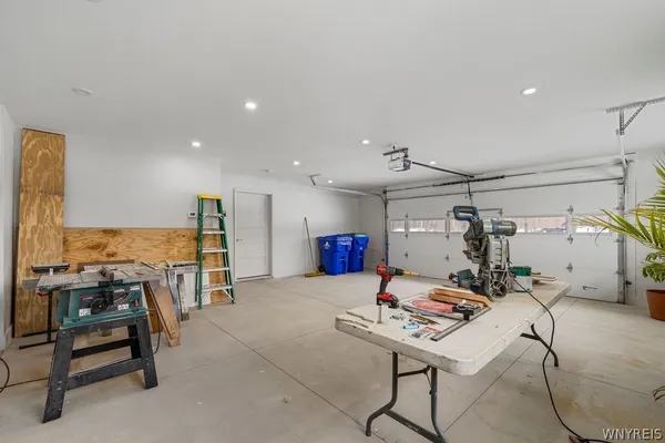 $2,800 | 855 Madison Avenue, Lewiston, NY 14092