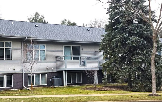 $350,000 | 28 Deer Point Trail, Madison, WI 53719