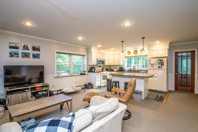 $679,000 | 17 The Meadows Road, Bartlett, NH 03860