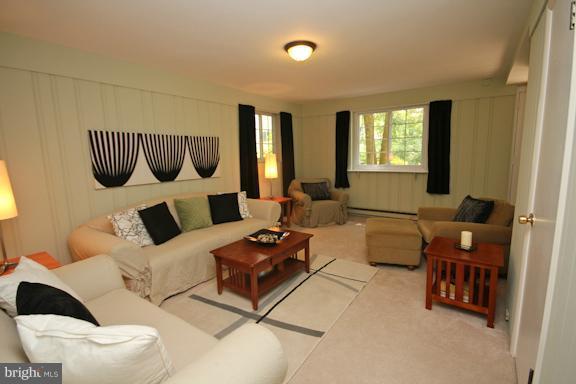 7 Crescent Road, Unit J Greenbelt, MD 20770 - Photo 13 of 27 Family Room