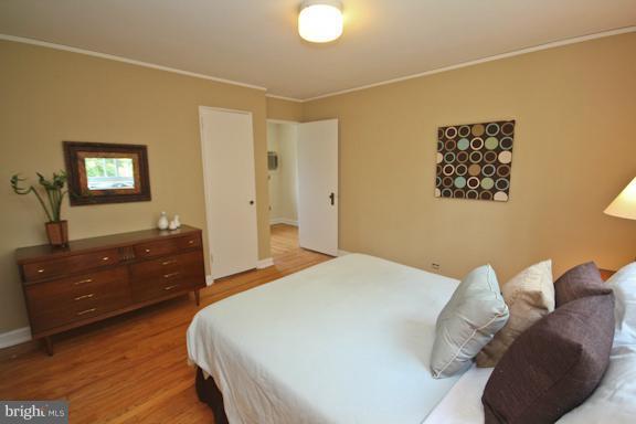 7 Crescent Road, Unit J Greenbelt, MD 20770 - Photo 18 of 27 Bedroom #2