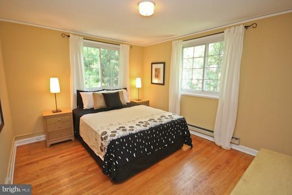 7 Crescent Road, Unit J Greenbelt, MD 20770 - Photo 5 of 27 Bedroom (Master)