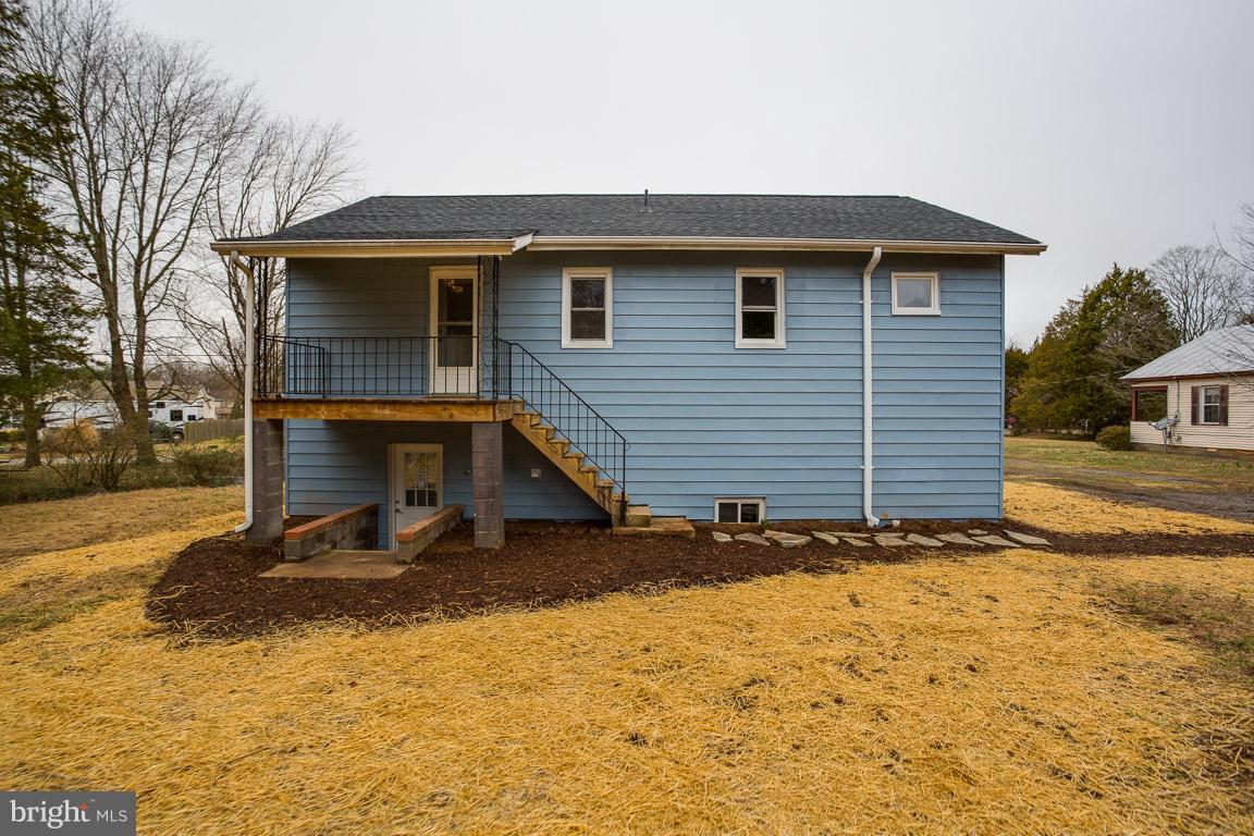 303 North Duey Road Remington, VA 22734 - Photo 26 of 30 View of Back yard and home