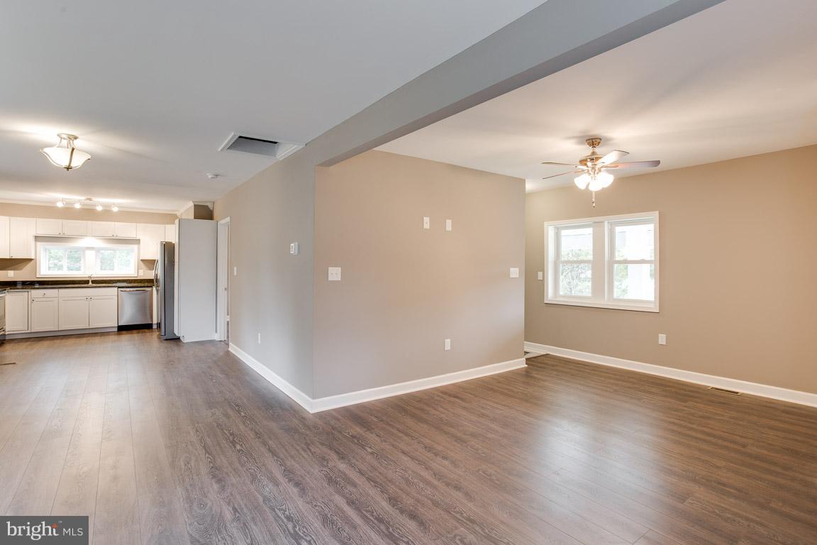 303 North Duey Road Remington, VA 22734 - Photo 5 of 30 Main Level view