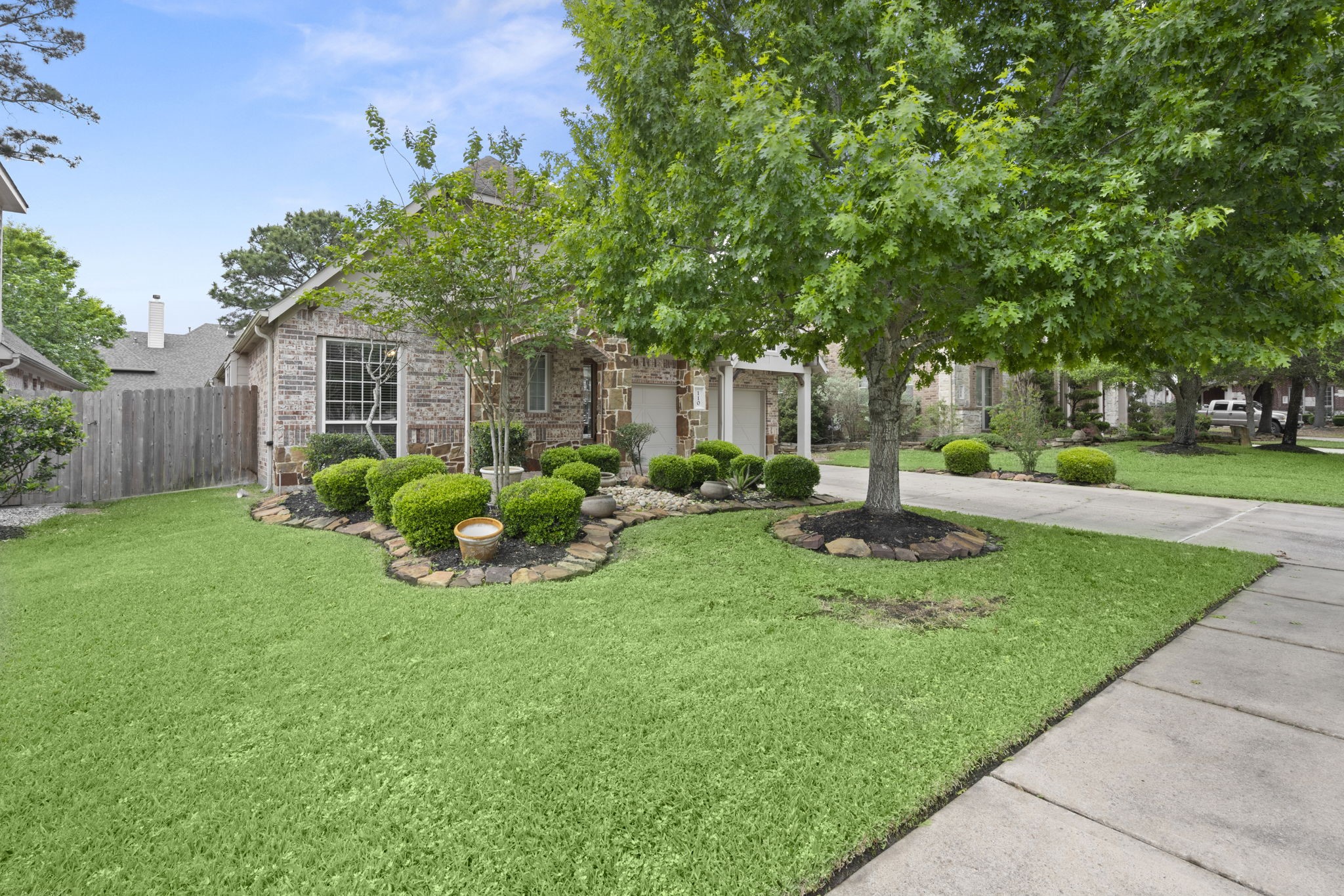 110 David Forest Lane Conroe, TX 77384 - Photo 3 of 35 a view of a house with backyard and garden