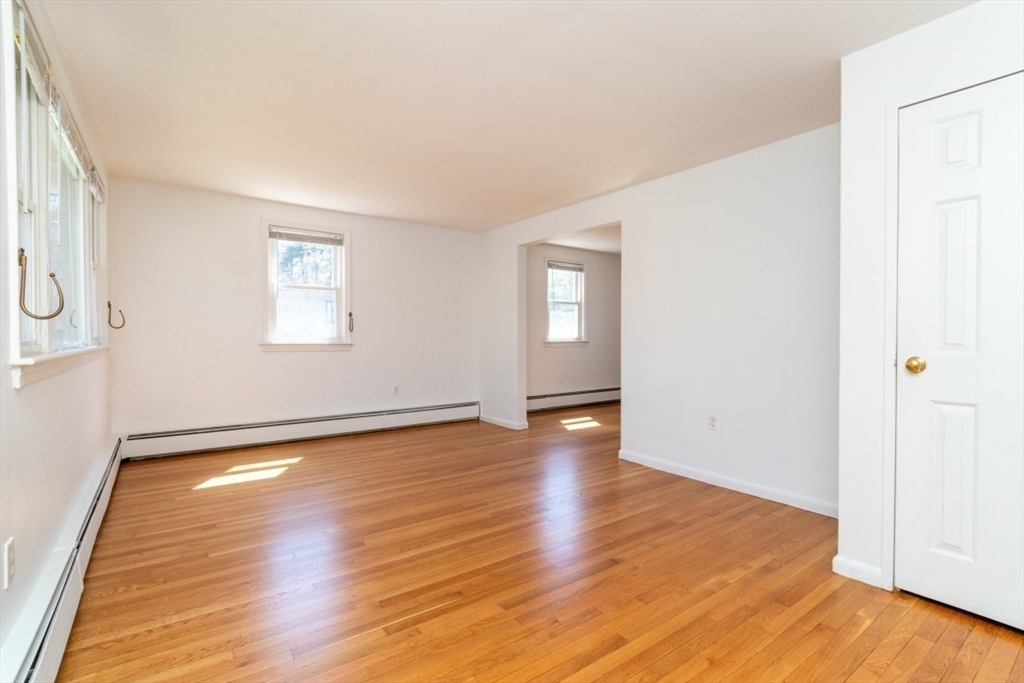 17 Charles Road, Unit 17 Winchester, MA 01890 - Photo 26 of 40