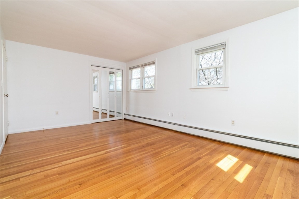 17 Charles Road, Unit 17 Winchester, MA 01890 - Photo 27 of 40