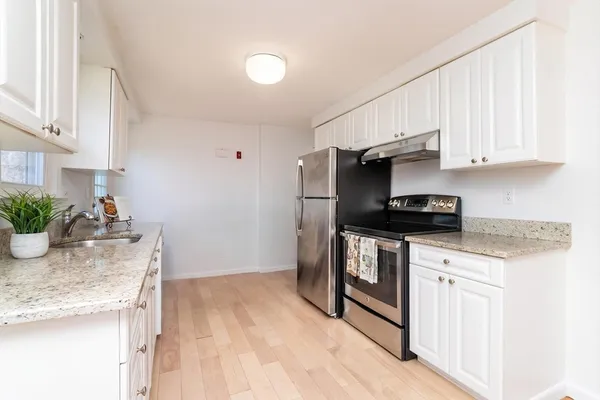 $599,000 | 17 Charles Road, Unit 17, Winchester, MA 01890