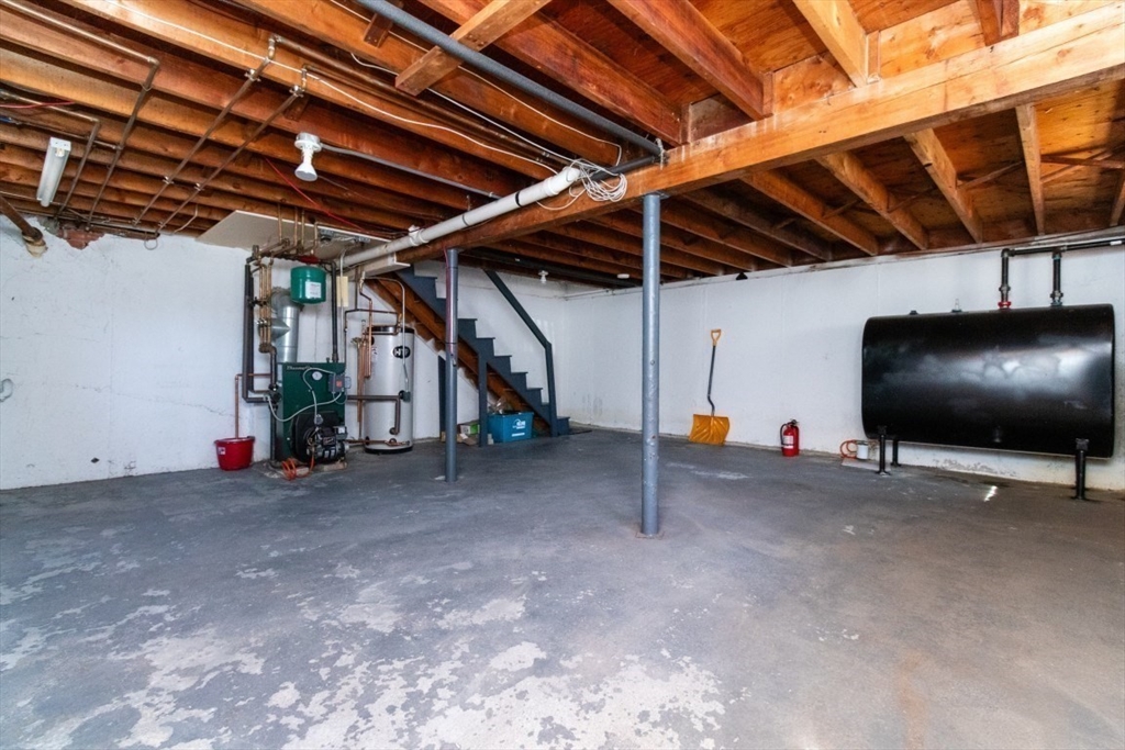 17 Charles Road, Unit 17 Winchester, MA 01890 - Photo 10 of 40