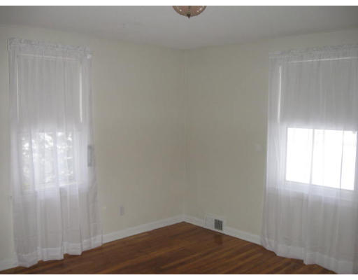 162 Mayflower Road Springfield, MA 01118 - Photo 6 of 14 a view of empty room
