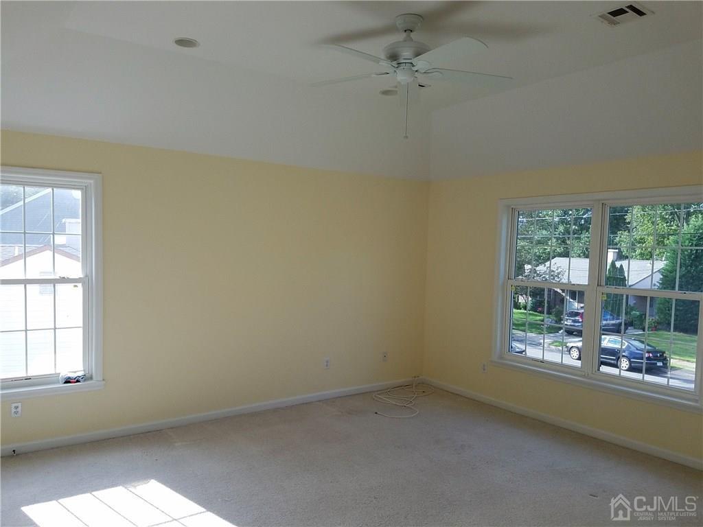 26 Baxter Road Edison, NJ 08817 - Photo 17 of 22 an empty room with a window