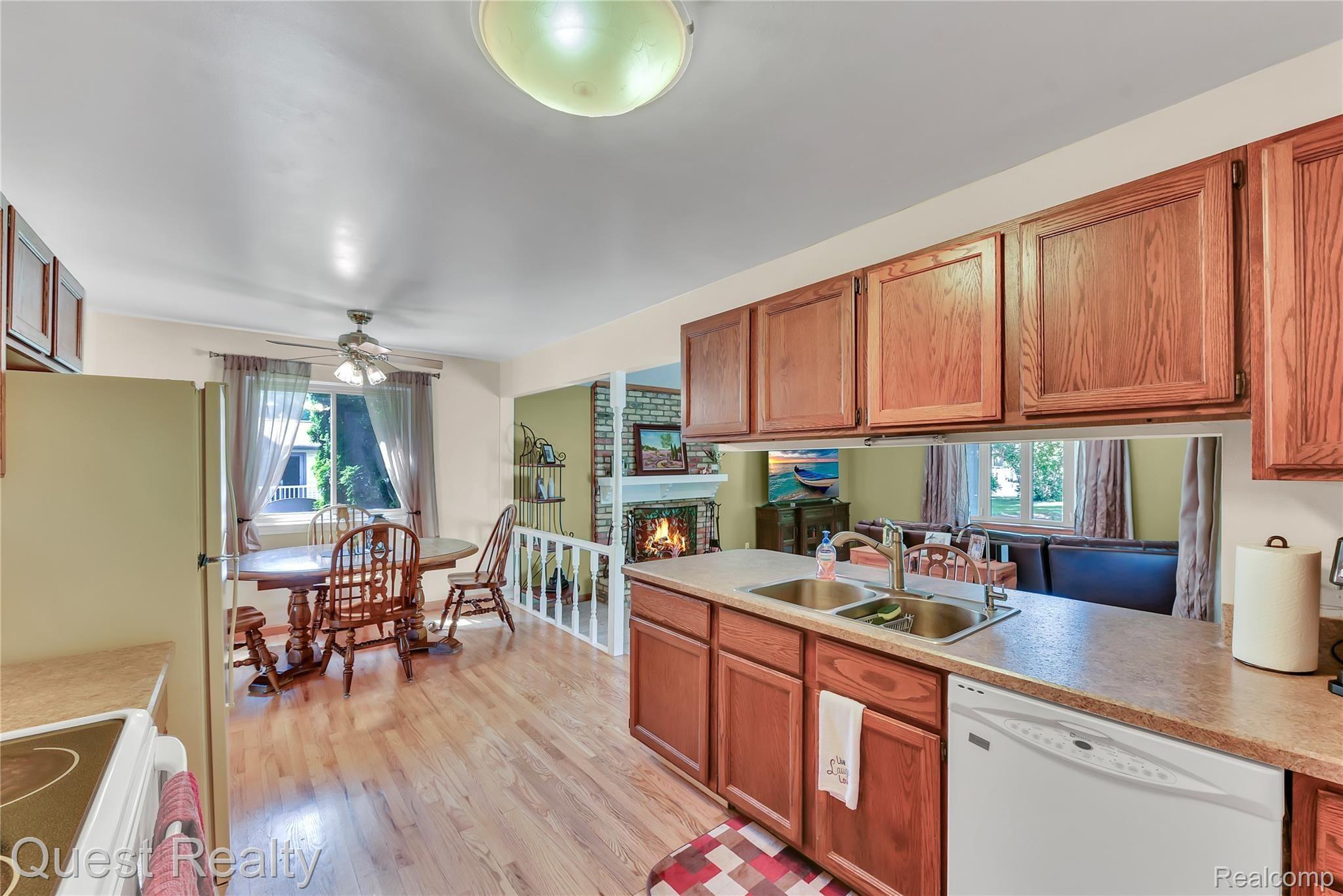 5296 Lethbridge Road Grand Blanc, MI 48439 - Photo 11 of 23 5296 Lethbridge - HD Drone Photography-21.jpg