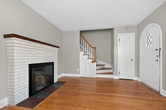 $320,000 | 142 Kenwood Avenue, Bethlehem, NY 12054