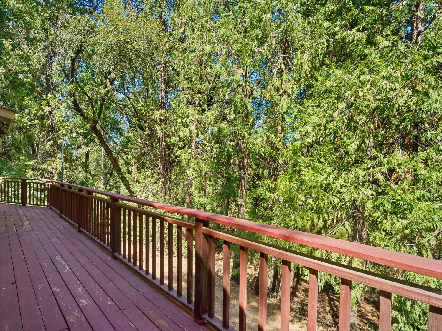 18960 Quailrun Fiddletown, CA 95629 - Photo 14 of 32 a view of balcony with wooden floor