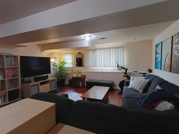 $3,000 | 226 Fernwood Lane, Glenview, IL 60025