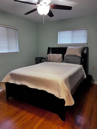 $3,000 | 226 Fernwood Lane, Glenview, IL 60025