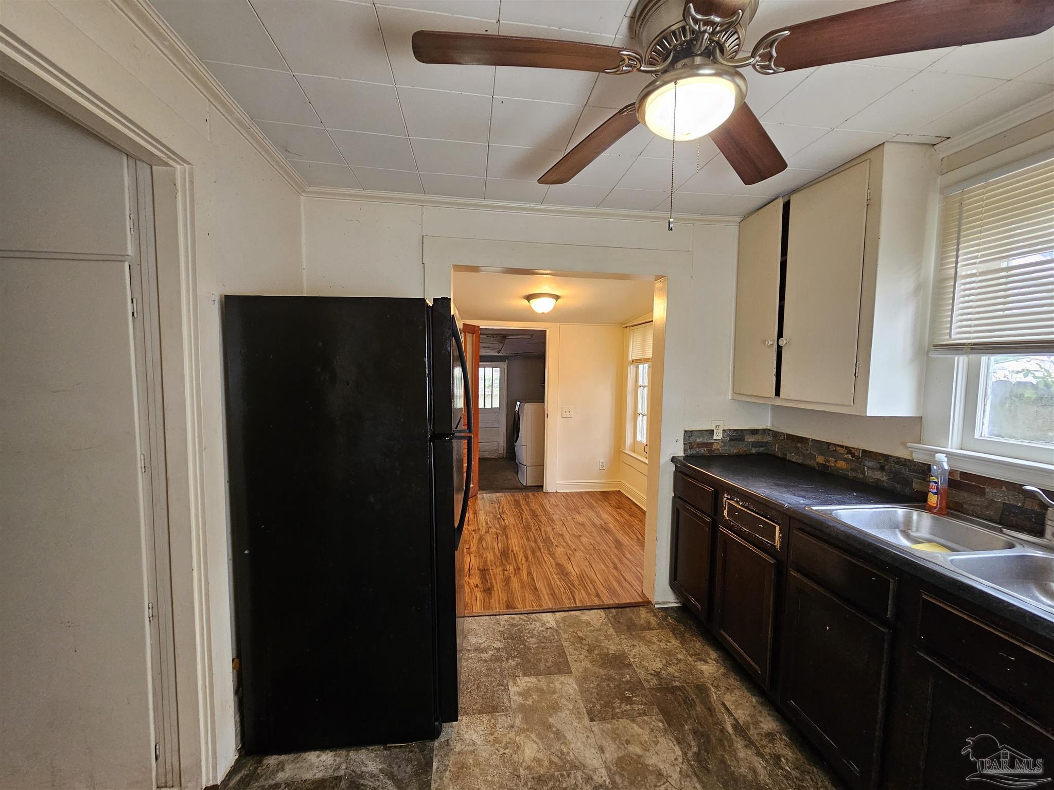 501 Decatur Avenue Pensacola, FL 32507 - Photo 9 of 18