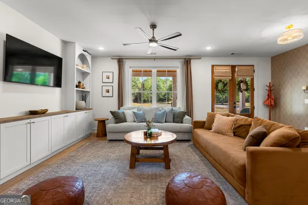 $1,050,000 | 425 Dean Road, Barnesville, GA 30204