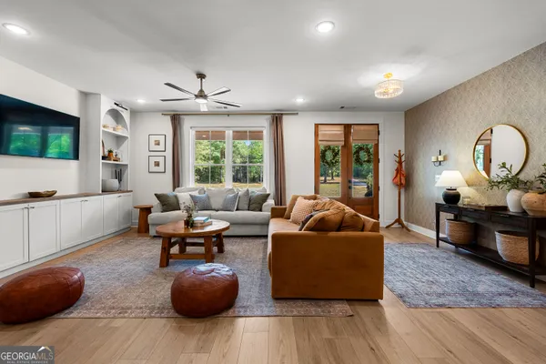 $1,050,000 | 425 Dean Road, Barnesville, GA 30204