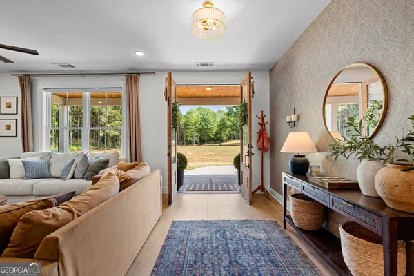 $1,050,000 | 425 Dean Road, Barnesville, GA 30204